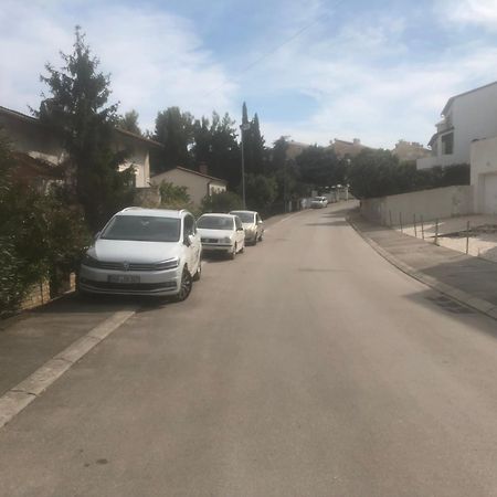Dunja Apartments Premantura Bagian luar foto