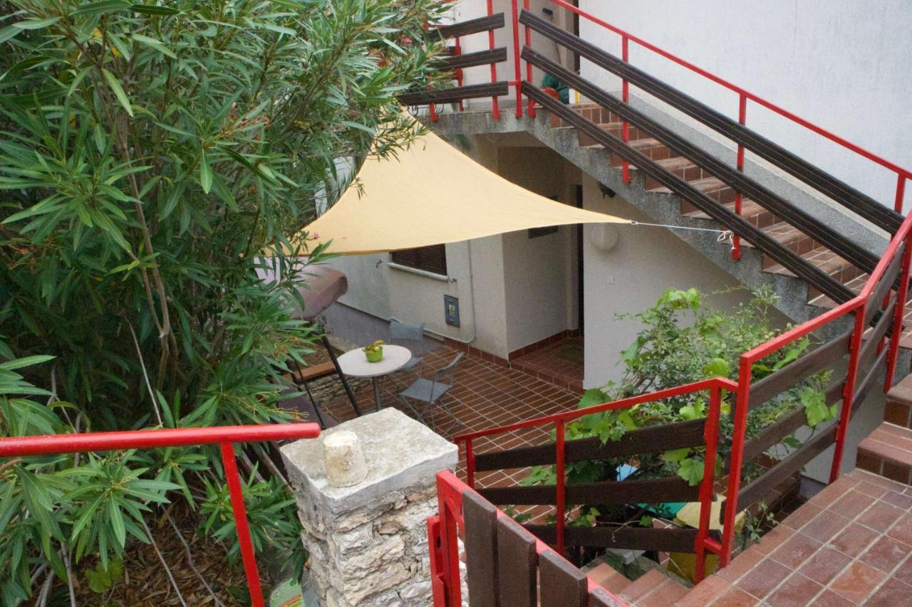 Dunja Apartments Premantura Bagian luar foto