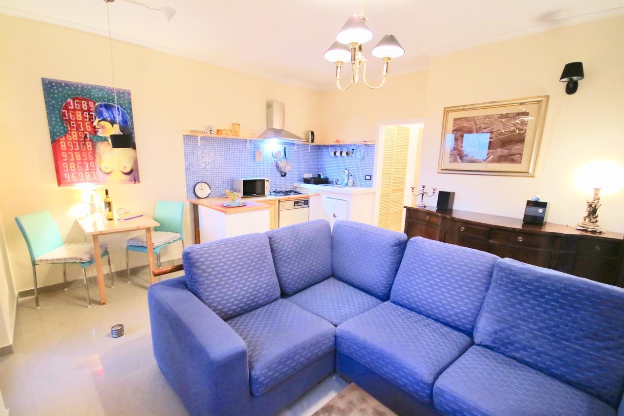 Dunja Apartments Premantura Bagian luar foto